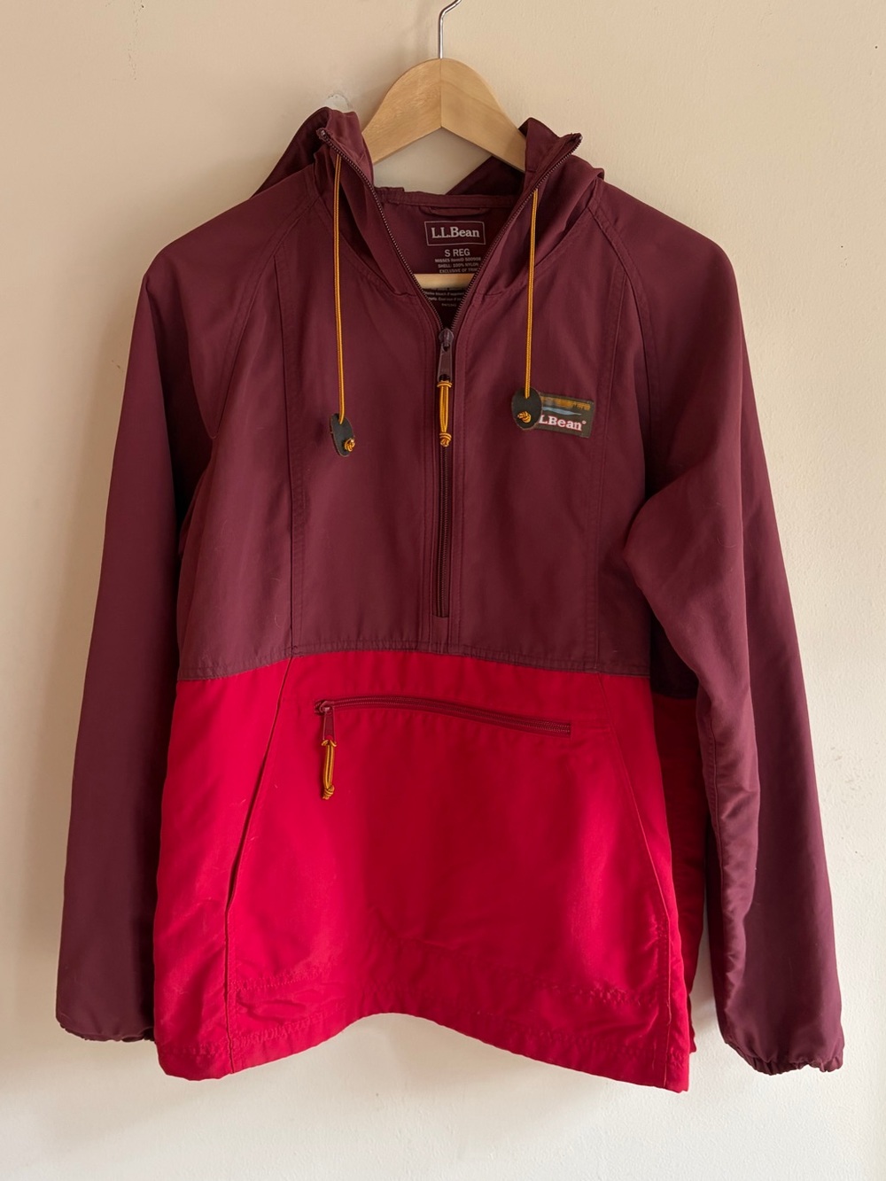 L.L. Bean Mountain Classic Anorak in red colorblock